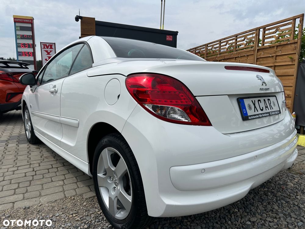 Peugeot 207 - 22