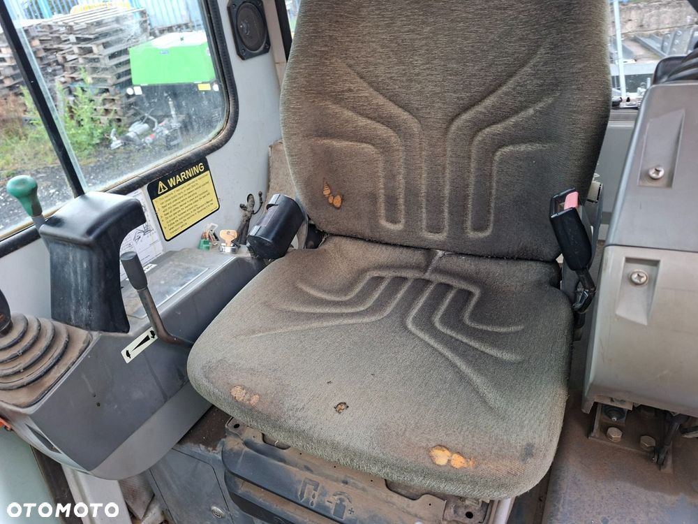 Takeuchi Tb 125 - 12