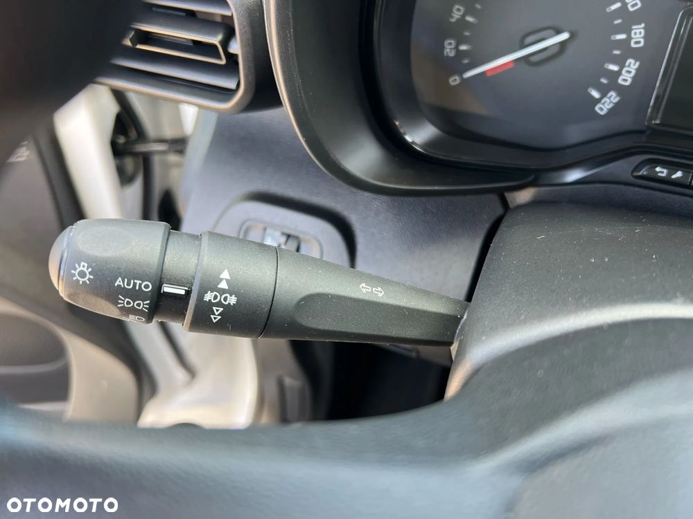 Toyota Proace City - 19