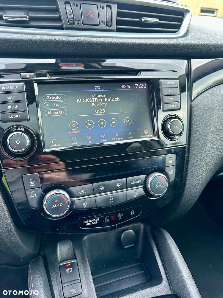 Nissan Qashqai 1.3 DIG-T N-Connecta - 14