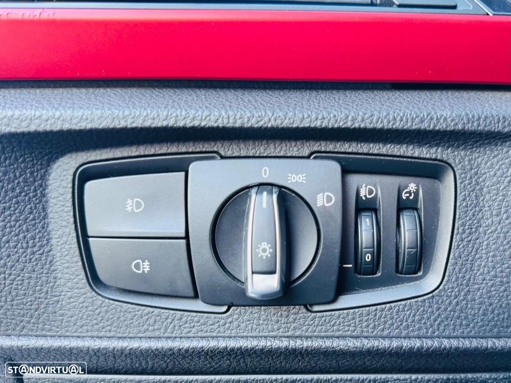 BMW 120 d Sport Line — fotografia 19