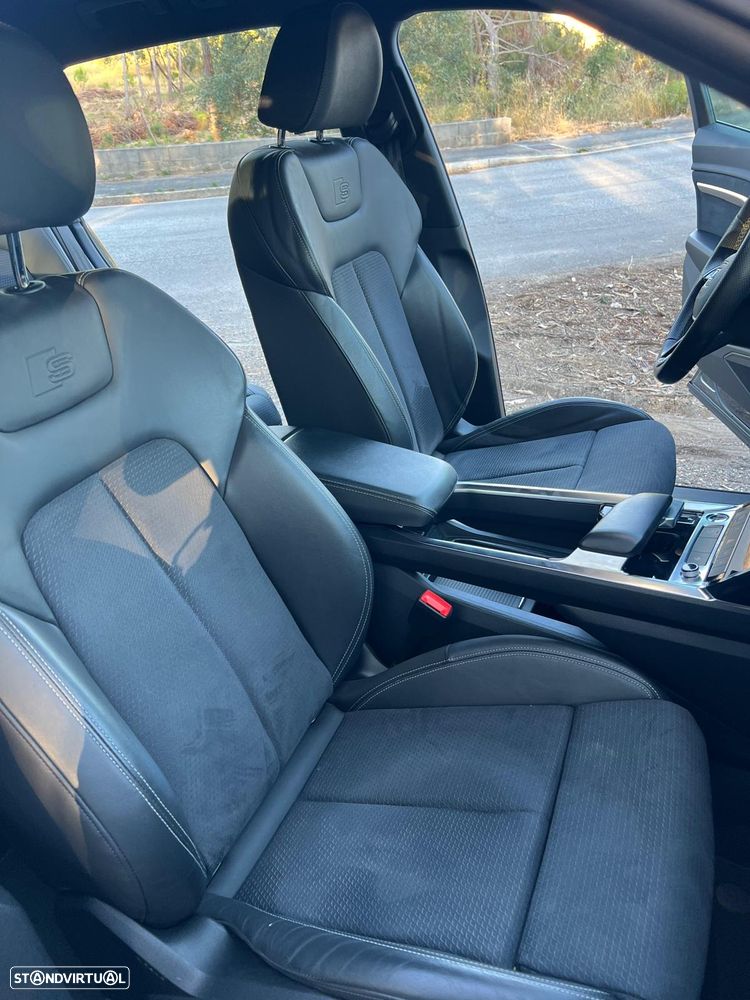 Audi e-tron 55 quattro S line - 55