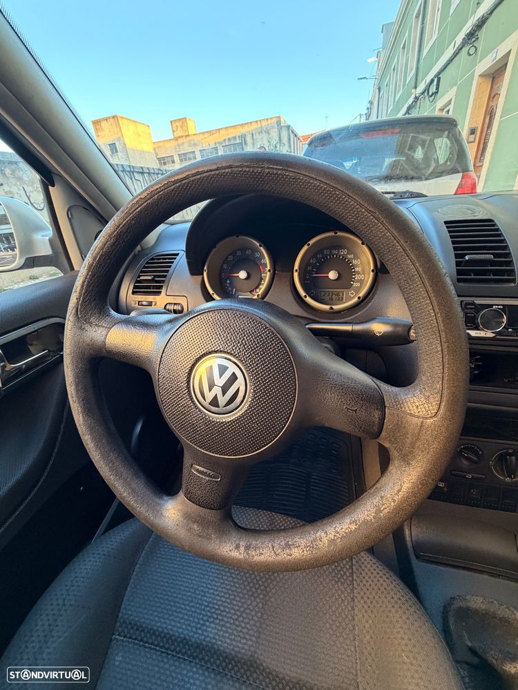 VW Polo 1.0 Conceptline - 5