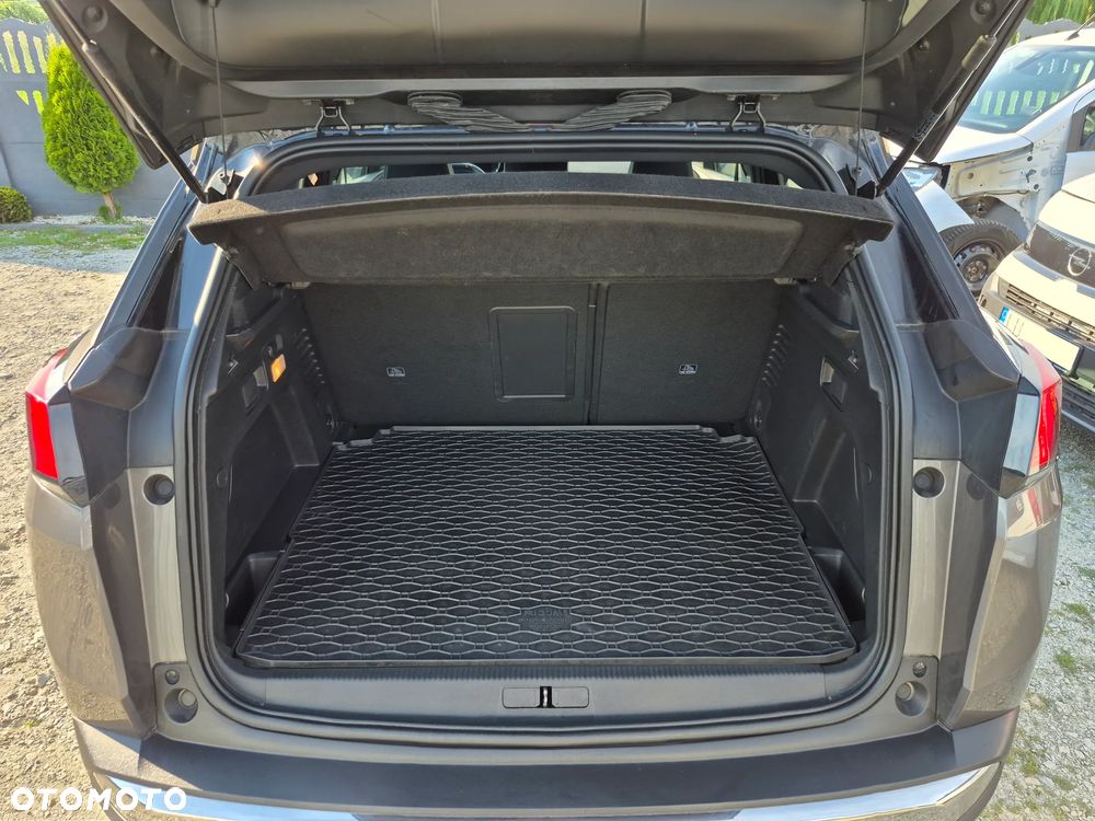 Peugeot 3008 1.2 PureTech Allure S&S EAT8 - 25