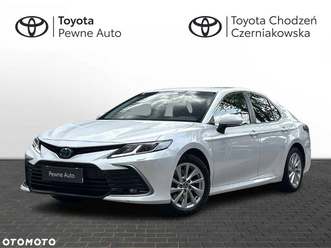 Toyota Camry - 1
