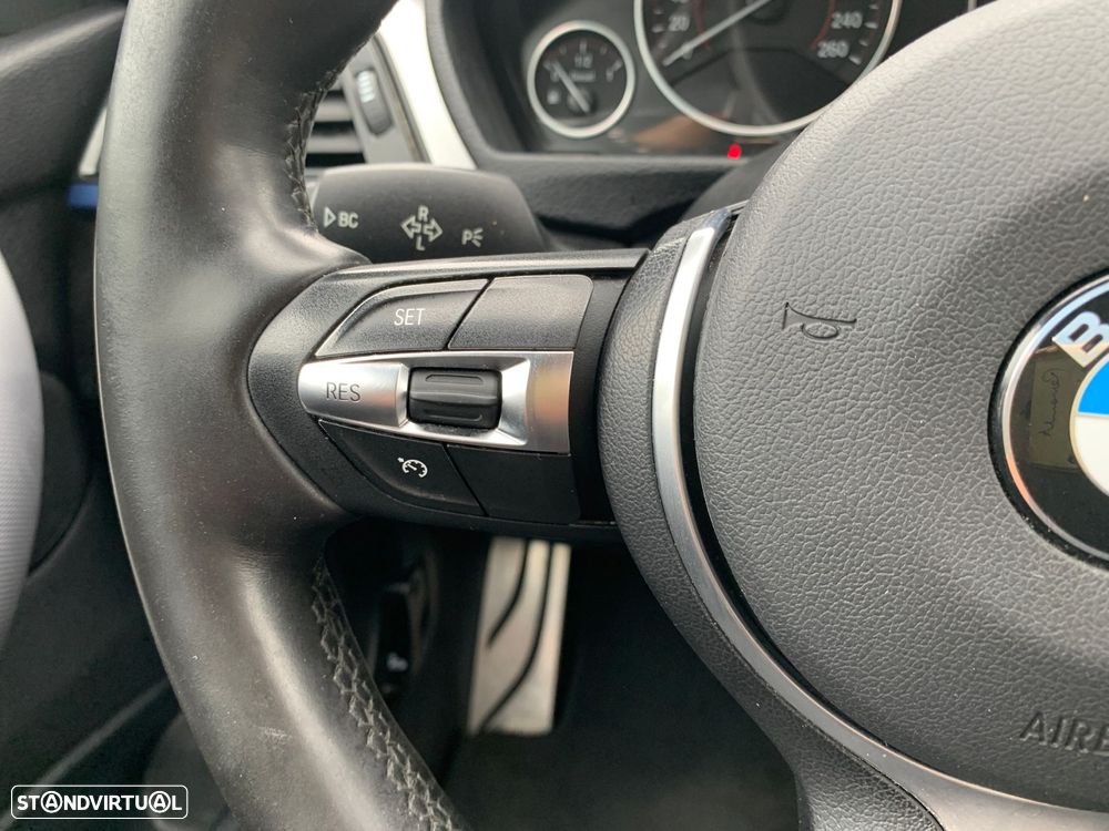 BMW 320 d Auto Pack M - 35