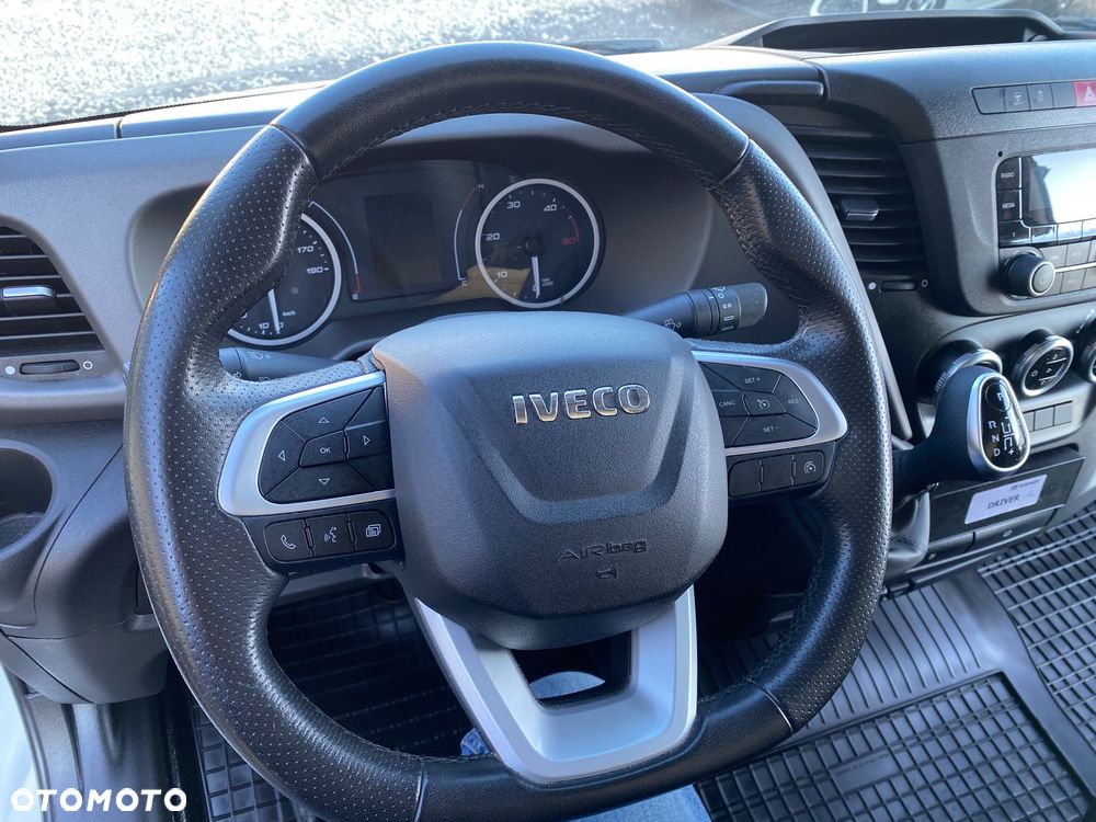 Iveco DAILY 3.0 HI MATIC 35-180, MAX długi, zakupiony w salonie w Rzeszowie, serwisowany, bezwypadkowy, pełna dokumentacja - 21