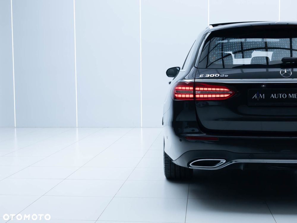 Mercedes-Benz Klasa E 300 de 4Matic 9G-TRONIC AMG Line - 13