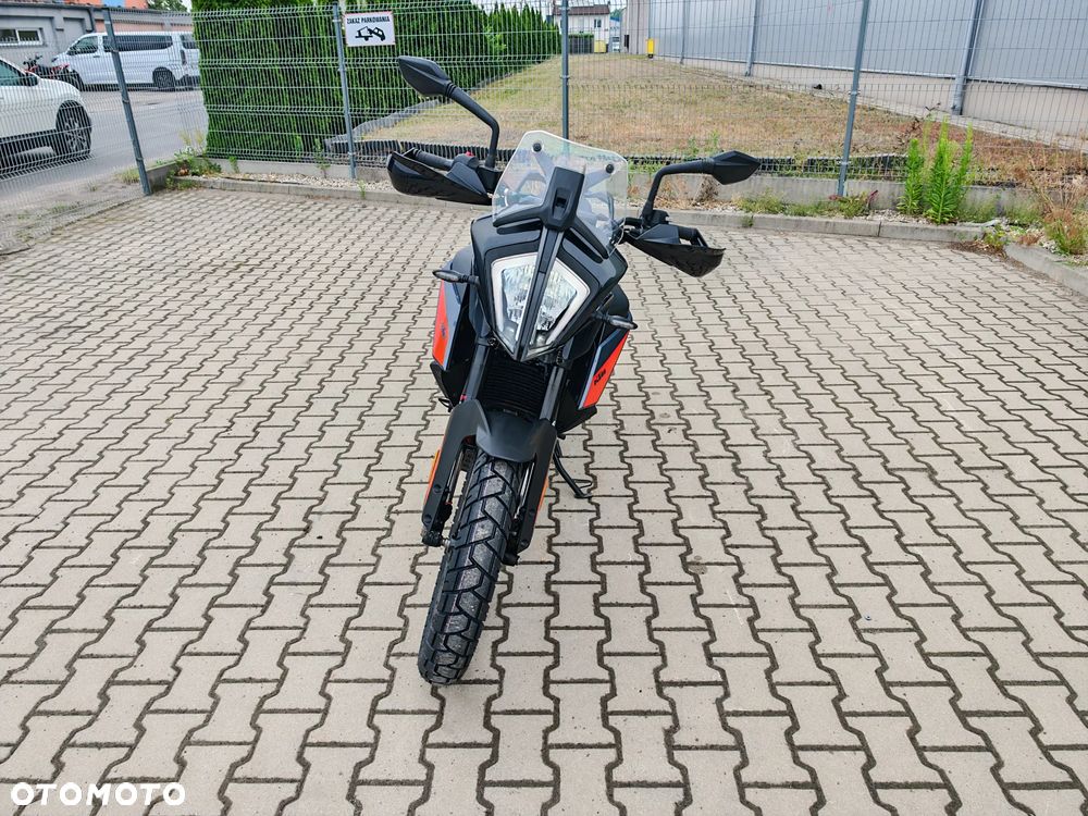 KTM Adventure - 7