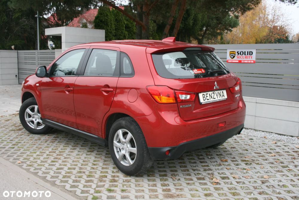 Mitsubishi ASX 1.6 Black Edition - 2