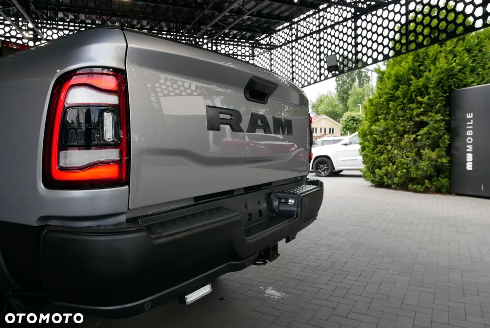 RAM 2500 - 33