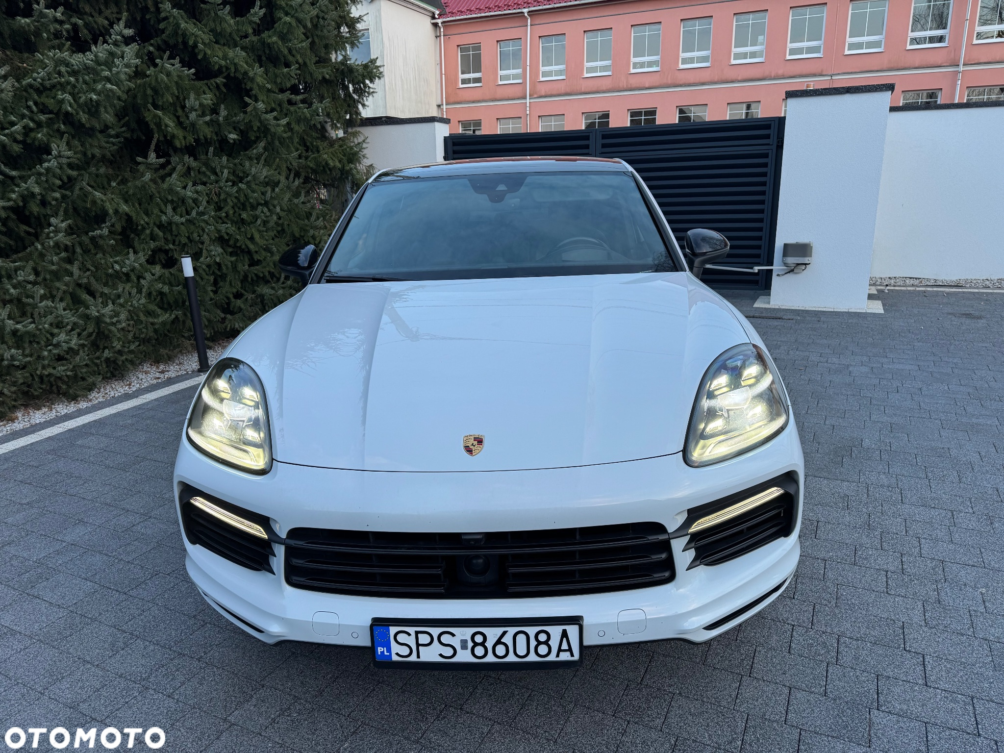 Porsche Cayenne Coupe - 3