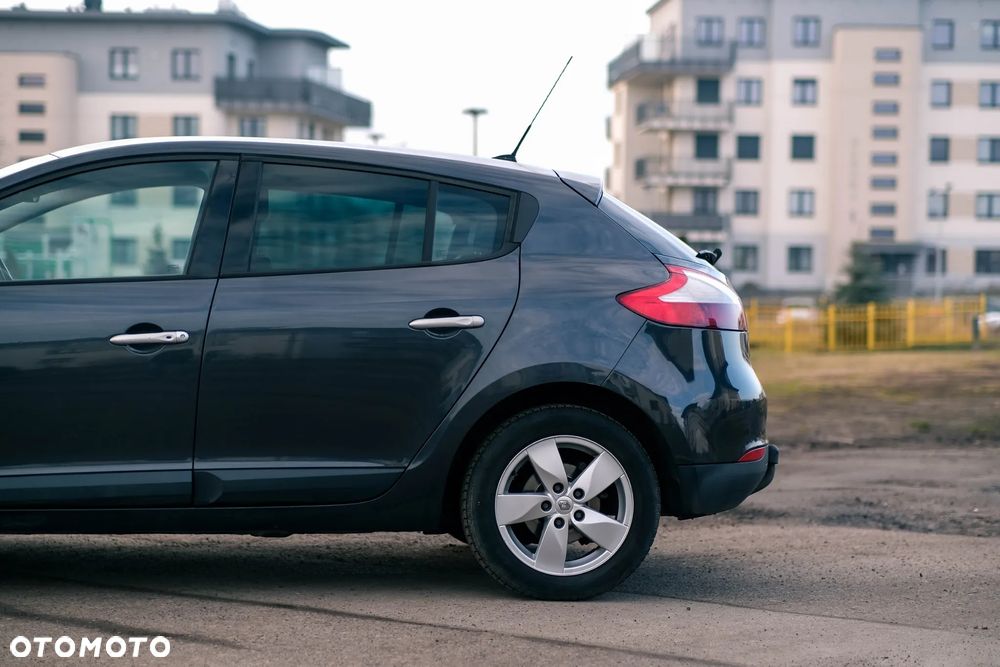 Renault Megane dCi 130 FAP BOSE Edition - 5
