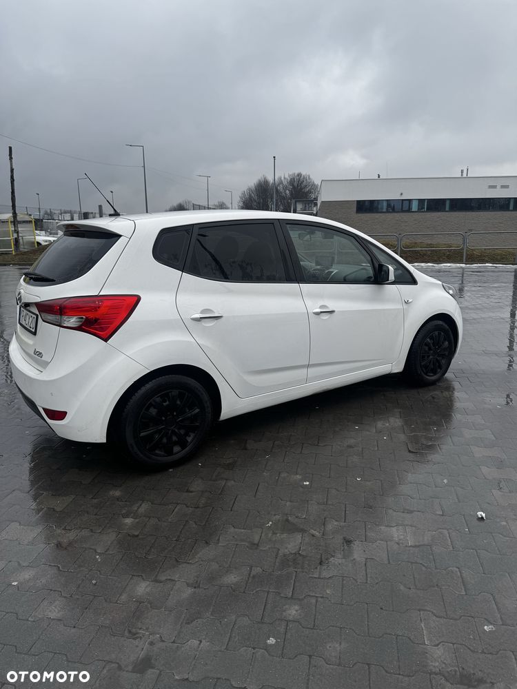Hyundai ix20 - 7