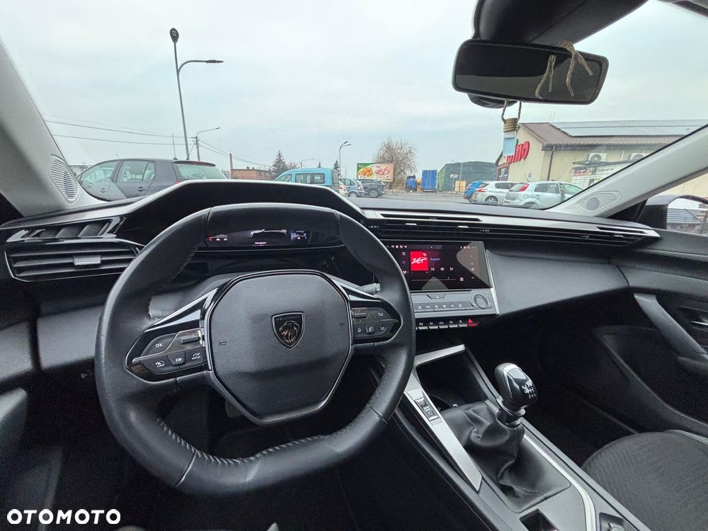 Peugeot 308 1.2 PureTech Active Pack S&S - 24