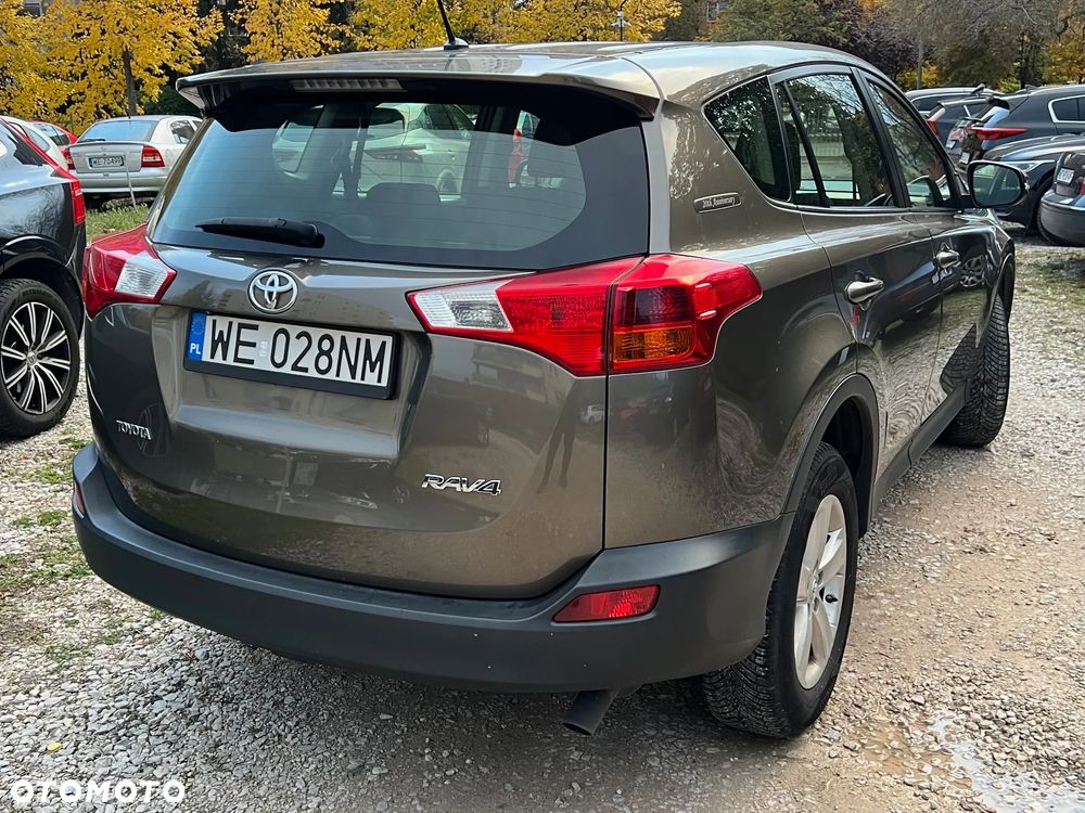 Toyota Rav4 2014 photo 2