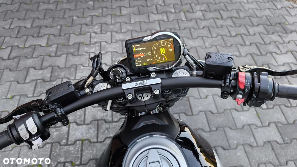 Ducati Scrambler - 11