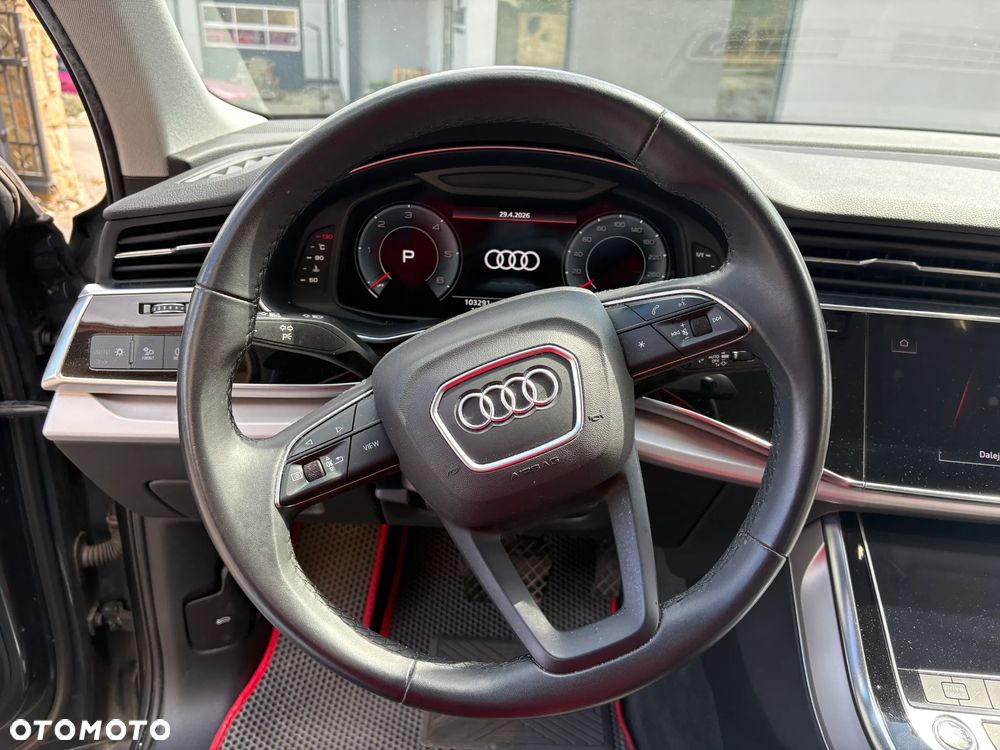 Audi Q7 - 9