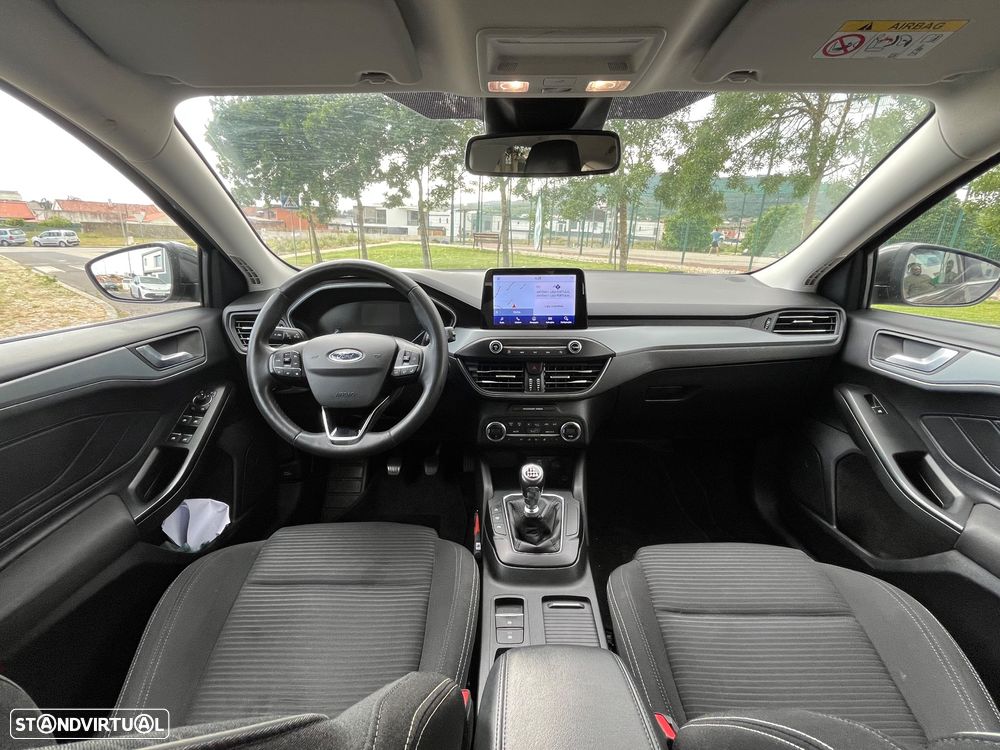 Ford Focus SW 1.0 EcoBoost S&S TITANIUM - 9