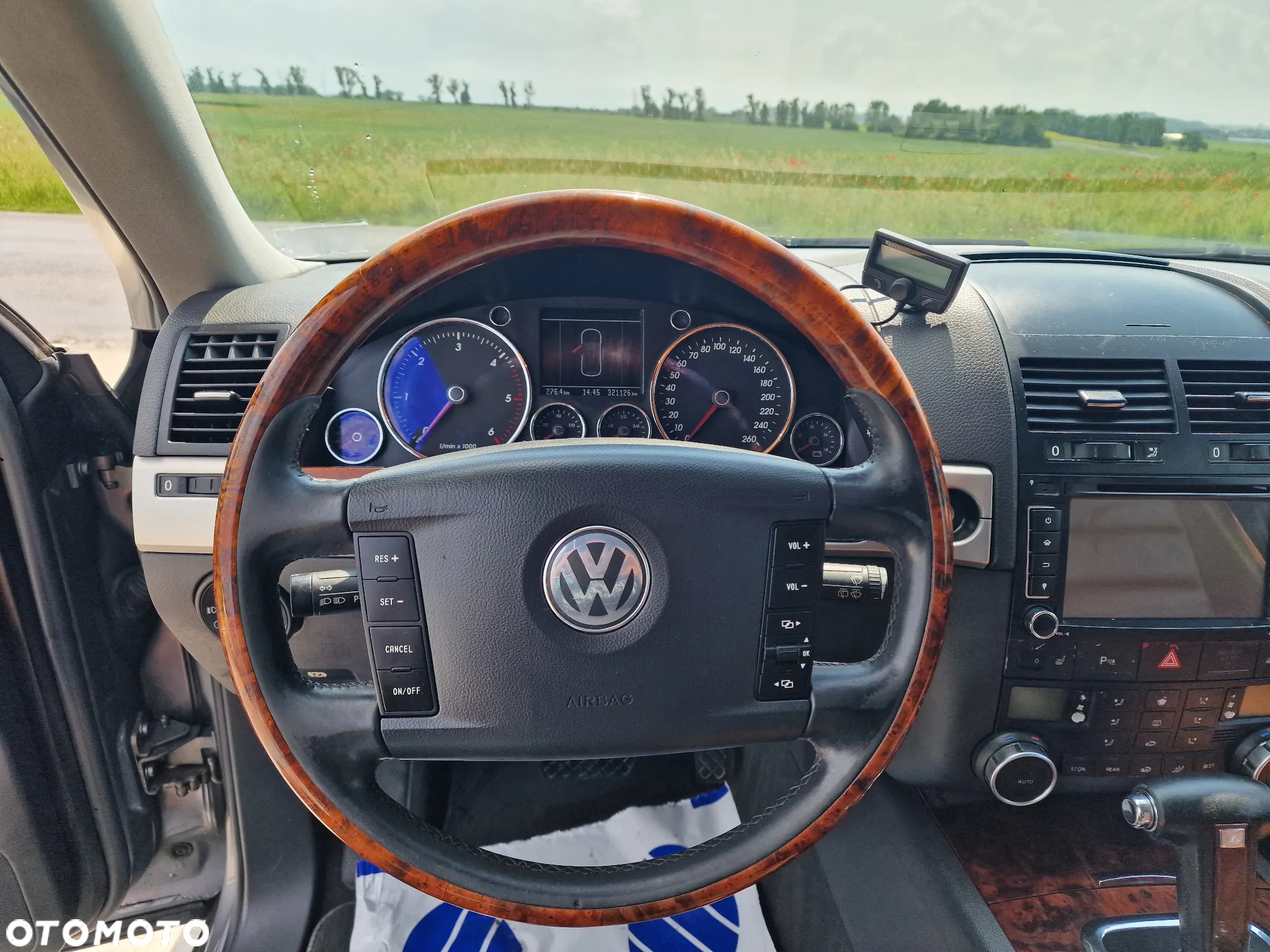 Volkswagen Touareg 3.0 V6 TDI DPF Automatik Individual - 17