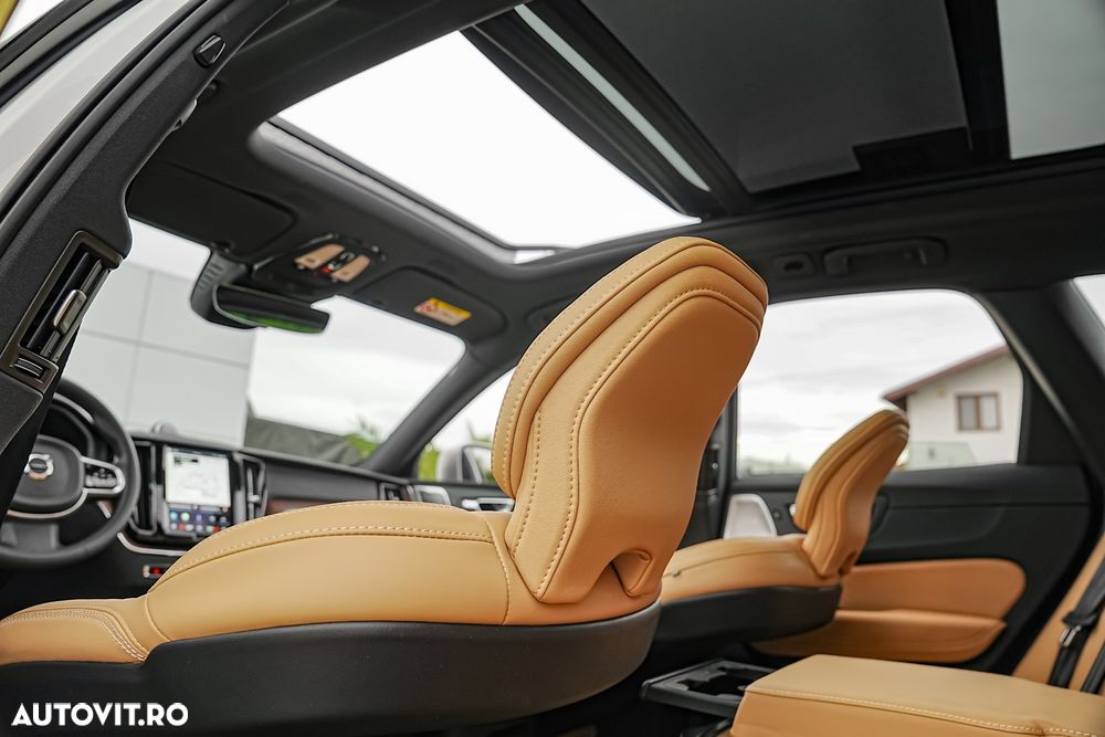 Volvo XC 60 Recharge T6 Twin Engine eAWD Inscription Expression - 38