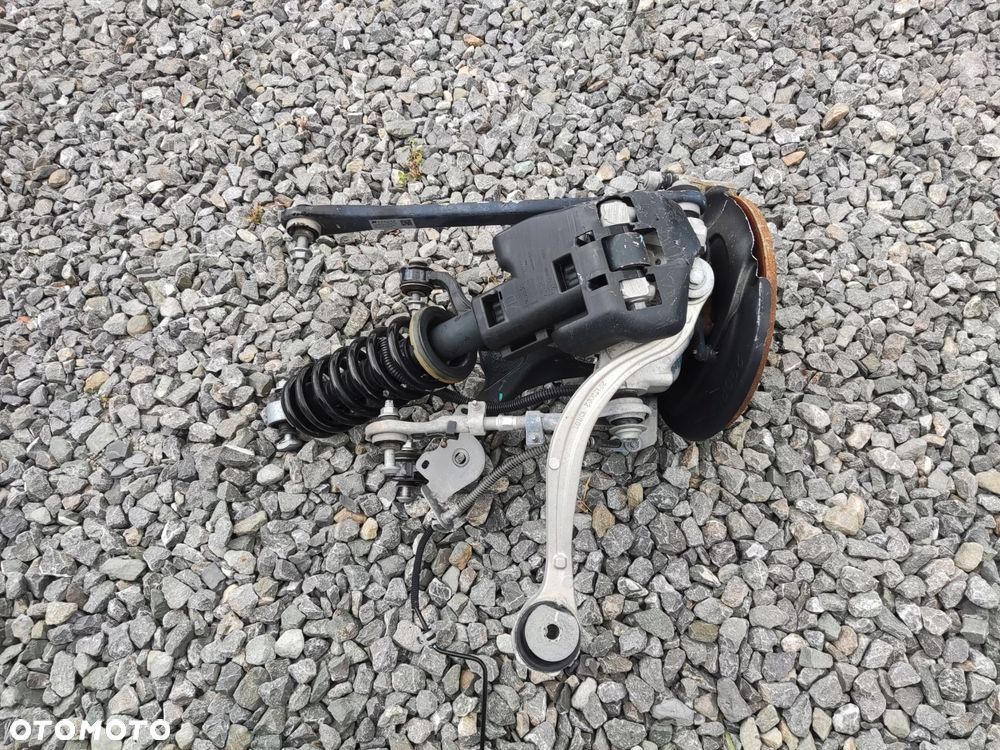 piasta prawa prawy tył tylna wahacz wahacze amortyzator peugeot 3008 ii 20- - 6