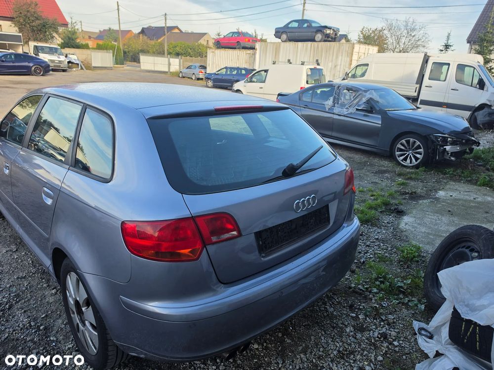 Audi A3 Sportback - 6