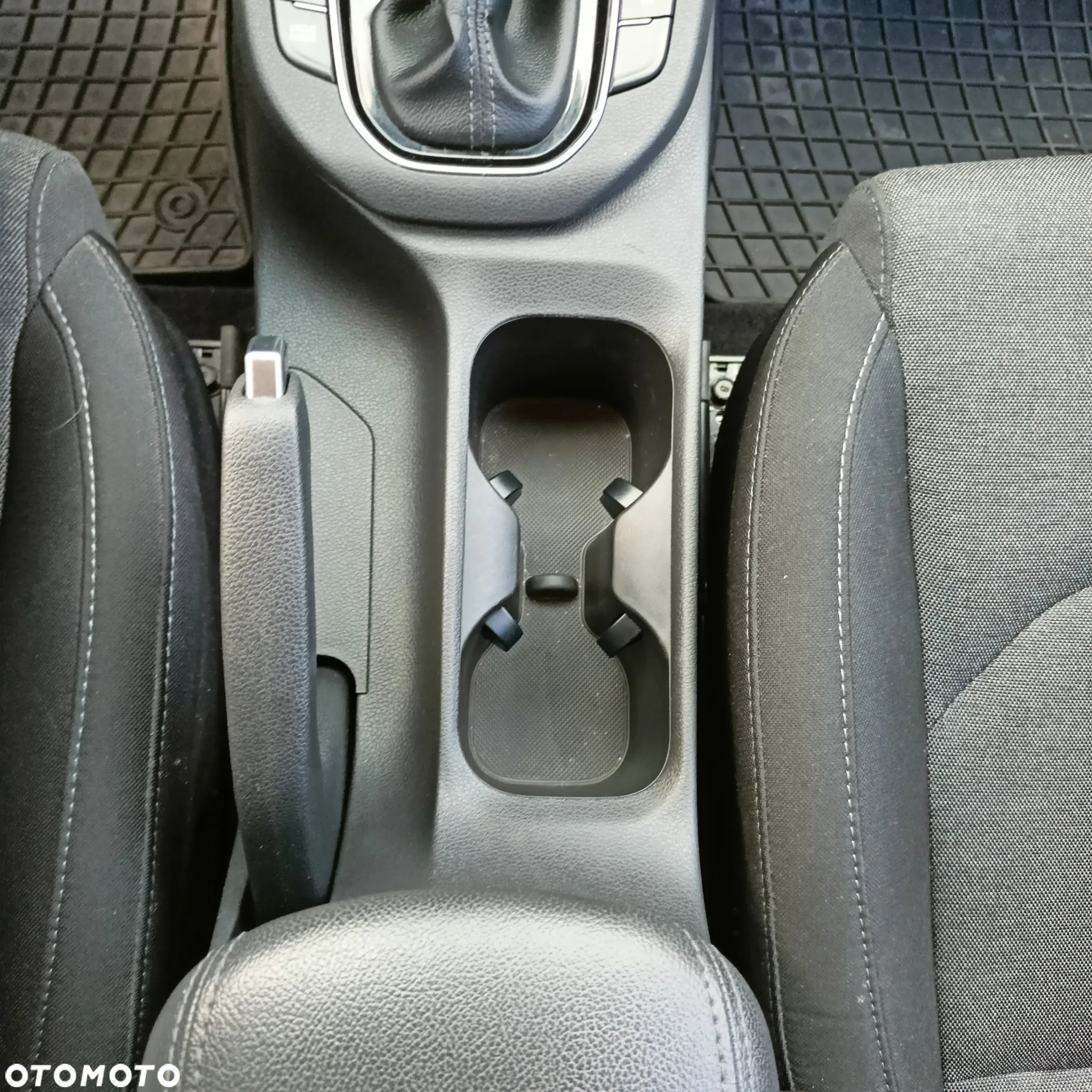 Hyundai i30 1.5 T-GDI 48V Comfort DCT - 28