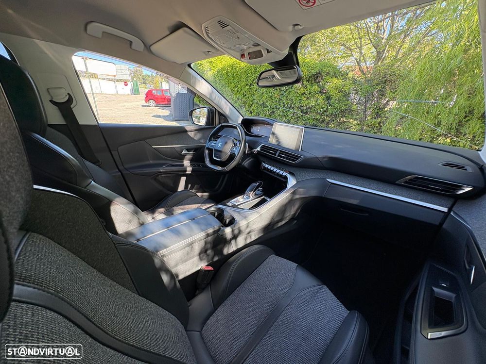 Peugeot 5008 1.5 BlueHDi Active Pack EAT8 - 17