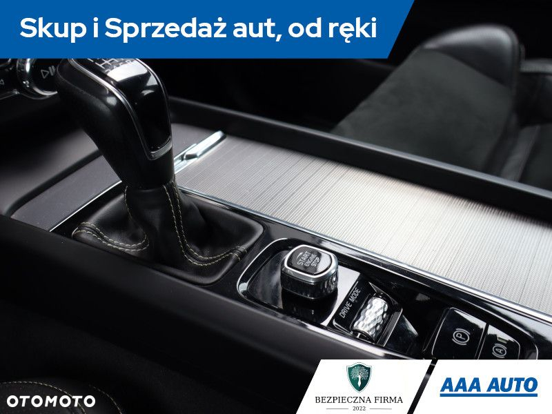 Volvo XC 60 - 14