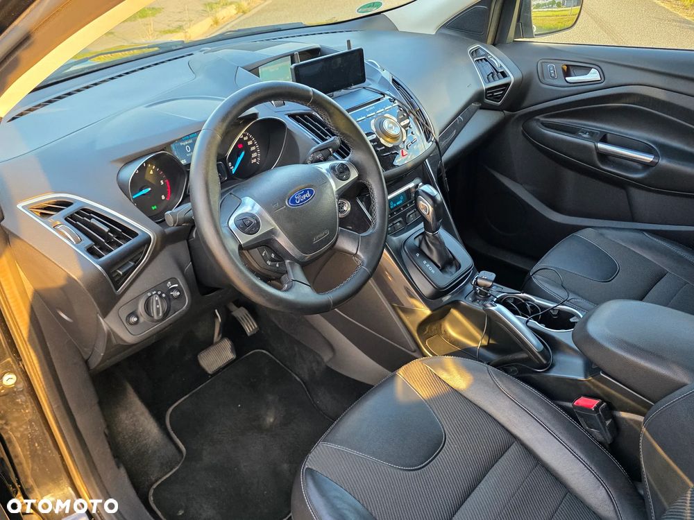 Ford Kuga 2.0 TDCi 4WD Titanium Plus - 9