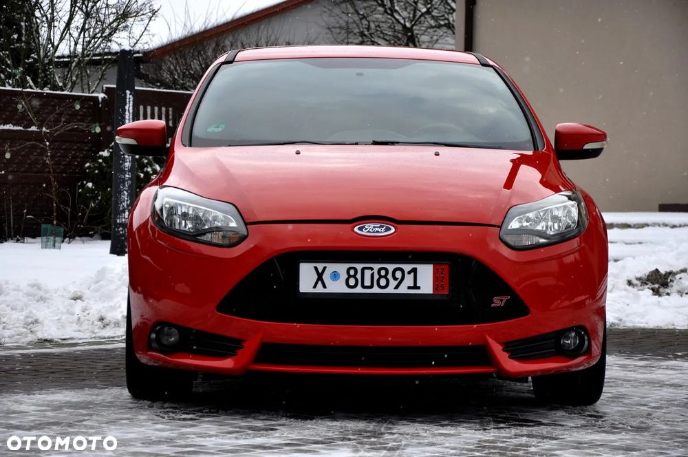 Ford Focus 2.0 EcoBoost ST mit Leder-Sport-Paket - 5