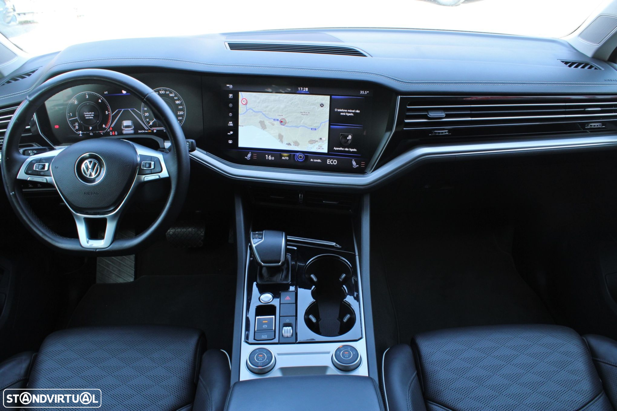 VW Touareg 3.0 TDI V6 Elegance Plus - 6