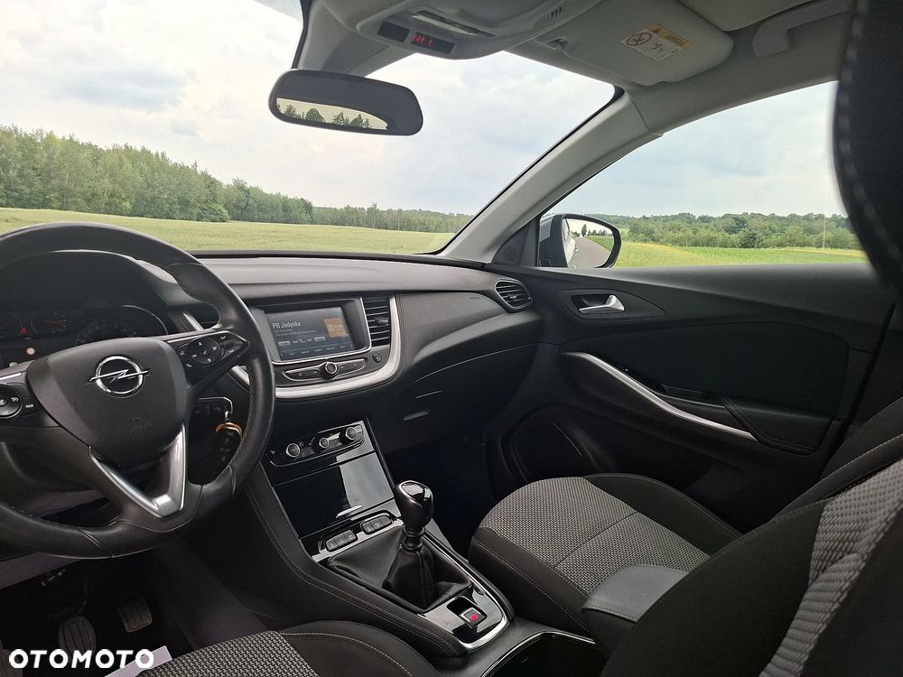 Opel Grandland X - 19