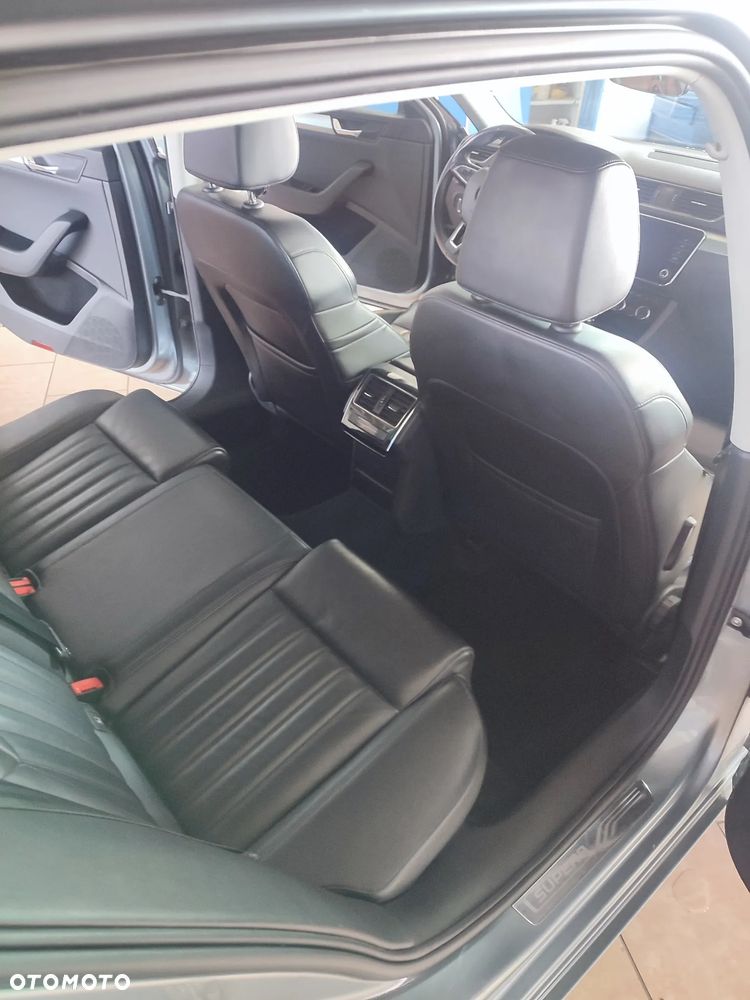 Skoda Superb 1.6 TDI DSG Ambition - 11