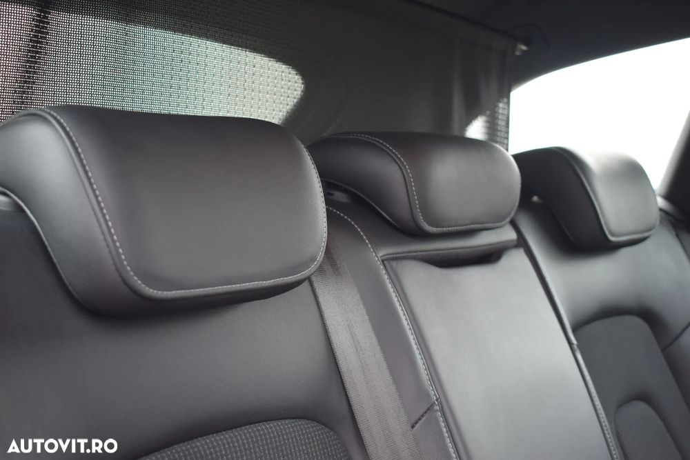 Audi A4 2.0 TDI DPF clean quattro S tronic S line Sportpaket - 29