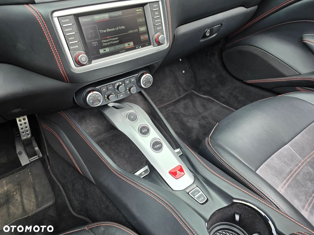 Ferrari California T - 19