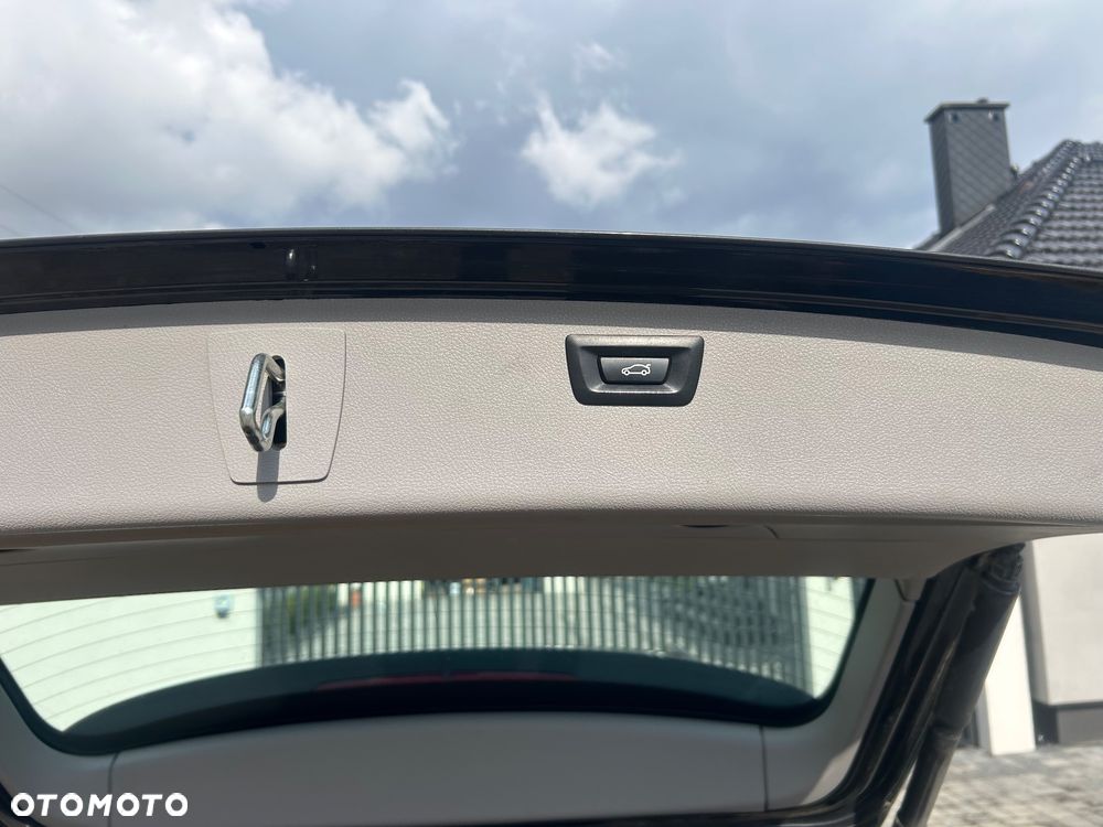 BMW Seria 3 316d - 10