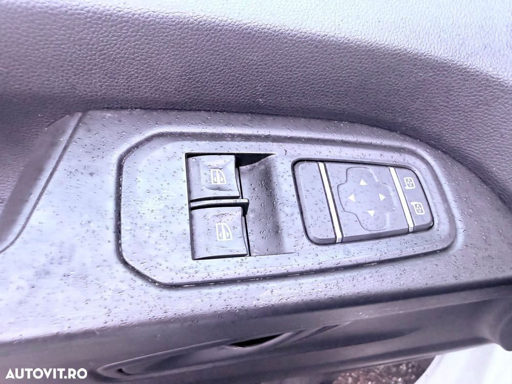 Renault Trafic - 30