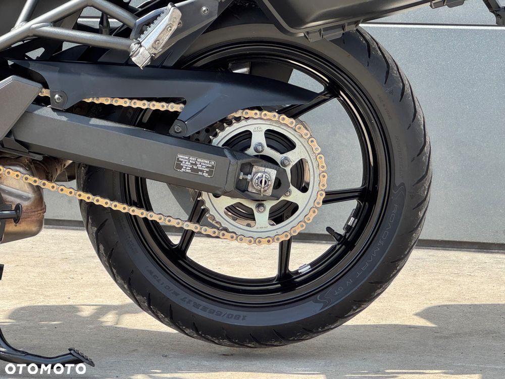 Kawasaki Versys 1000 - 25