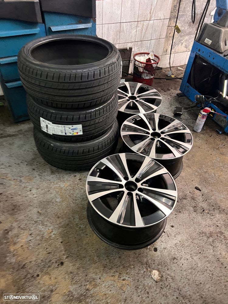 Mercedes-Benz A 180 CDI 7G DCT - 21