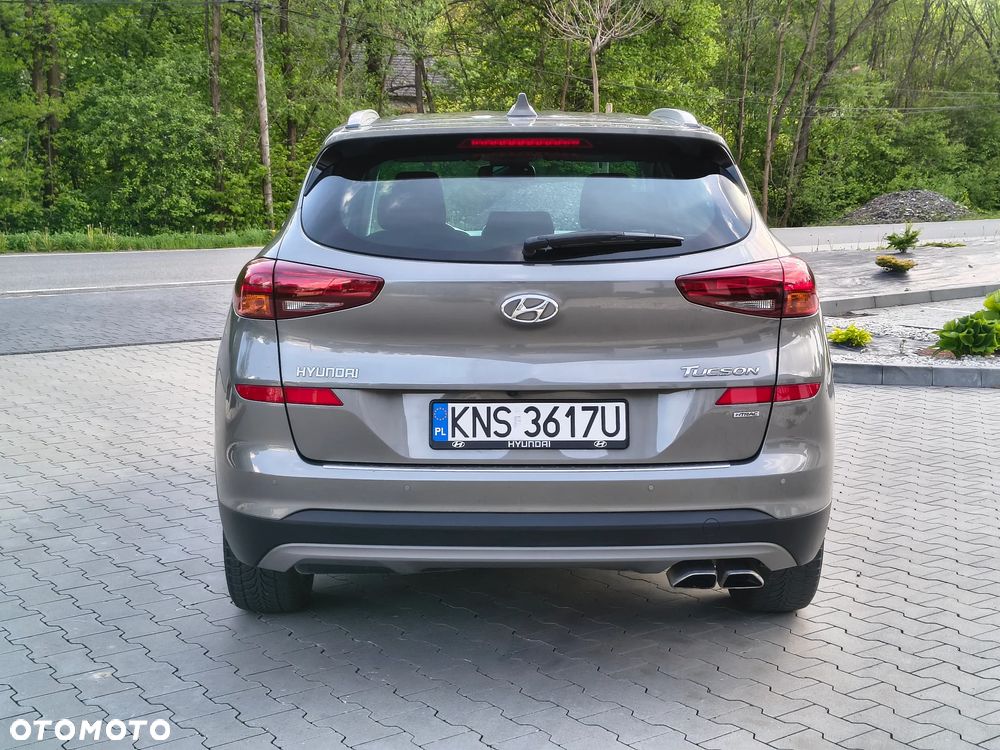 Hyundai Tucson 1.6 CRDi 48V-Hybrid 4WD DCT Select - 11