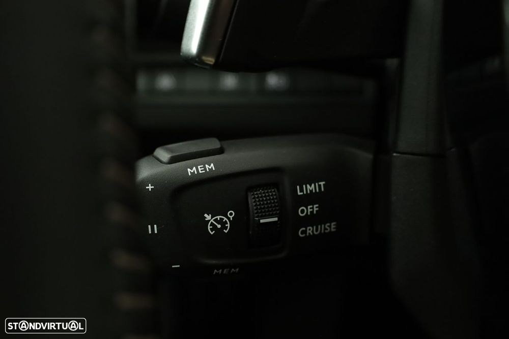 Peugeot 3008 1.6 Hybrid Allure Pack e-EAT8 - 18
