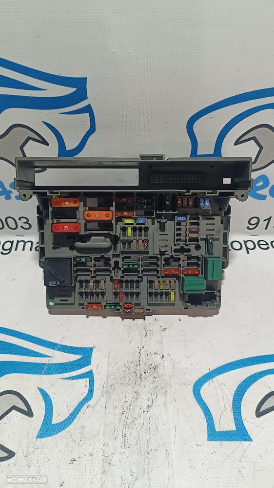 TAMPA CAIXA FUSIVEIS TAMPA PAINEL COMANDO CONTROLO SAM BMW SEIRE 1 E87 6114911944502 61149119445 9119445 E81 E82 E87 LCI E88 SERIE 3 E90 E90 LCI E91 E91 LCI E92 E92 LCI E93 E93 LCI X1 E84 - 1