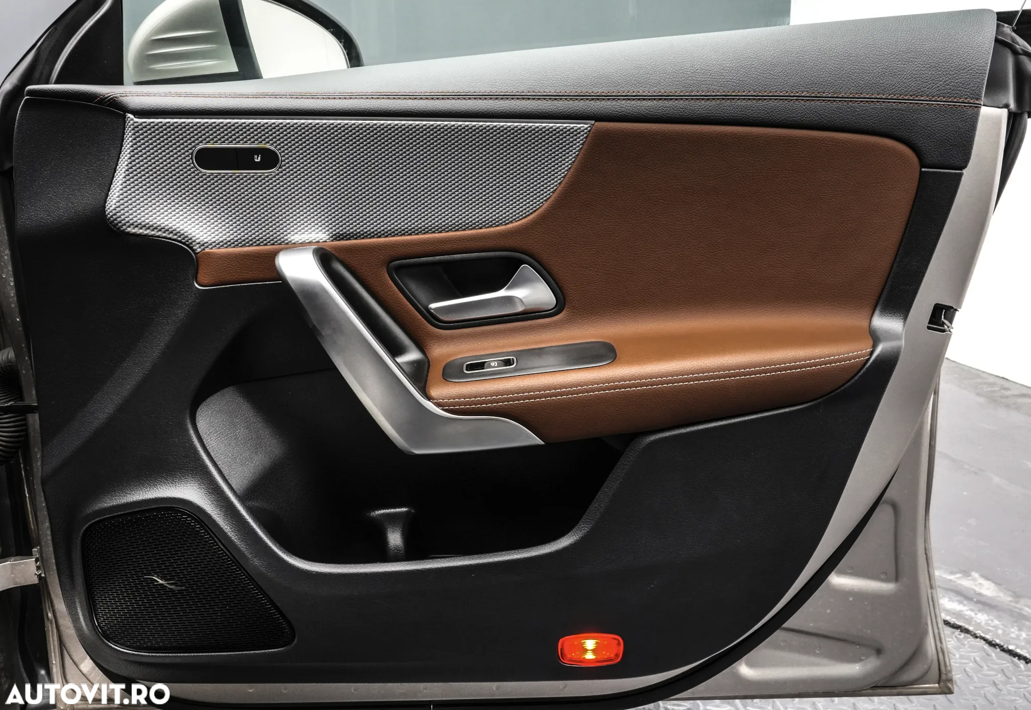 Mercedes-Benz CLA - 27