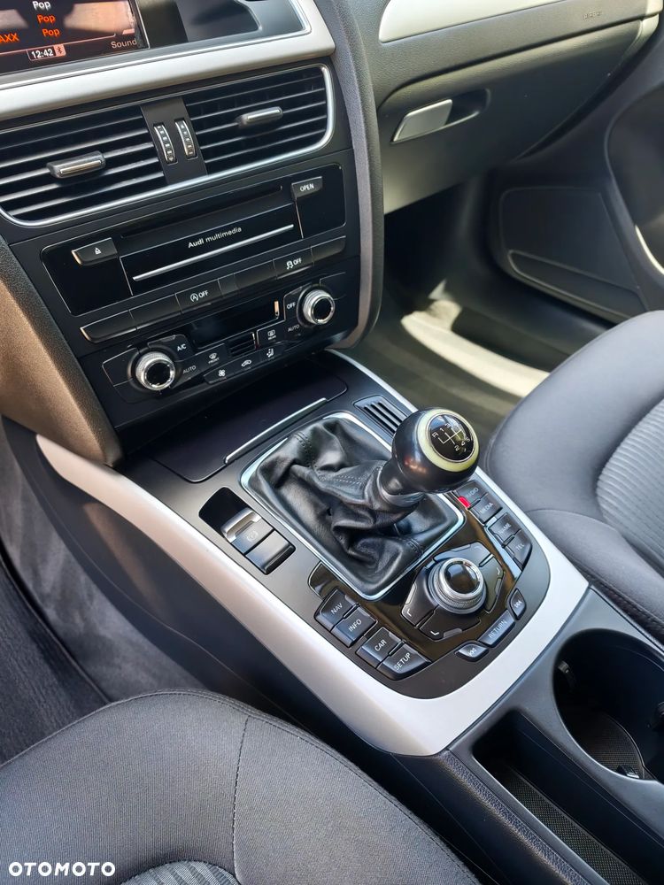 Audi A4 Avant 2.0 TDI ultra DPF Attraction - 18