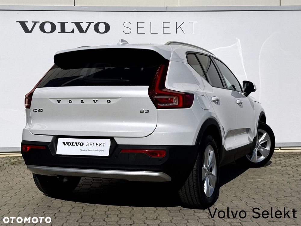 Volvo XC 40 B3 Core - 10