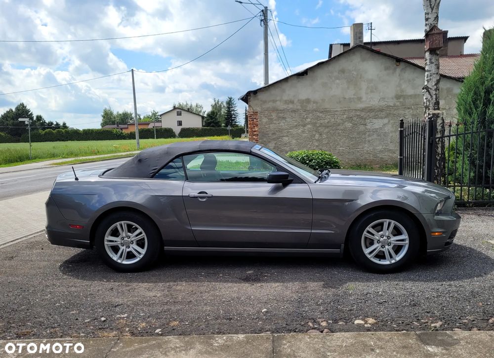 Ford Mustang 3.7 V6 - 15