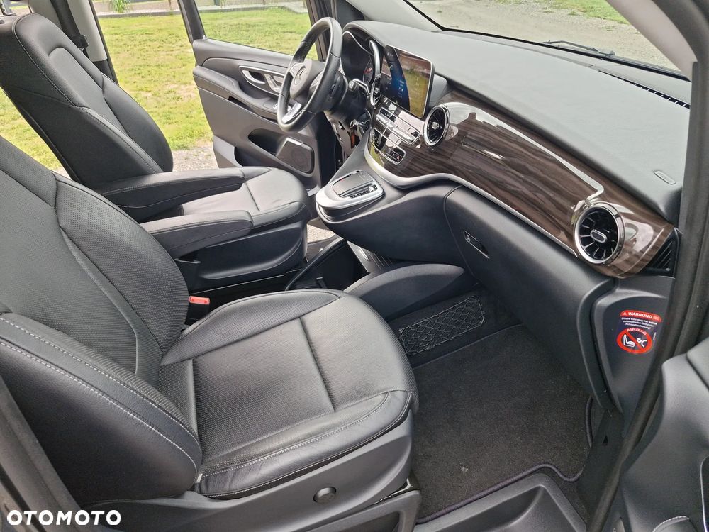 Mercedes-Benz Klasa V 300 d lang 4Matic 9G-TRONIC Avantgarde Edition - 34