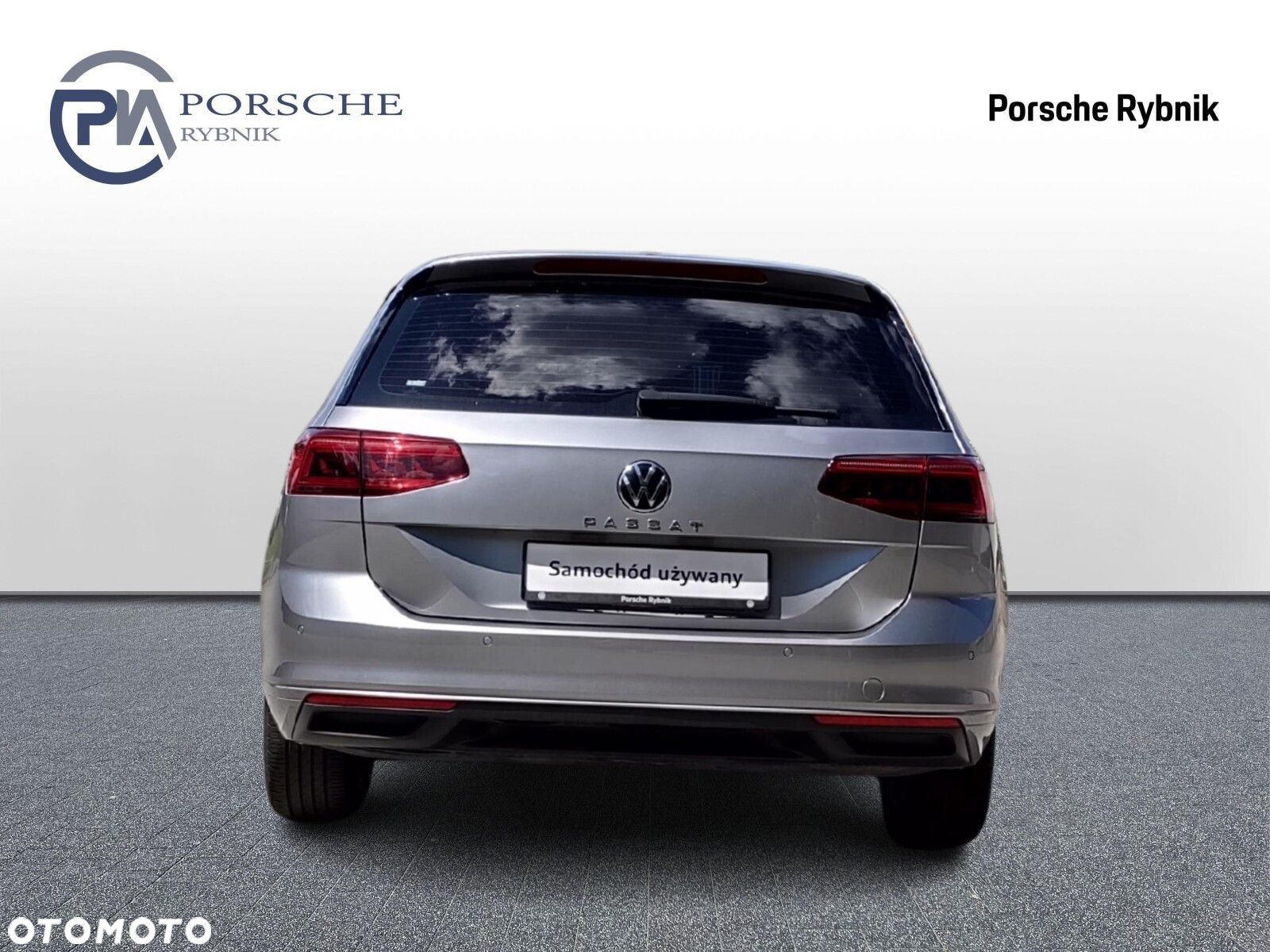 Volkswagen Passat - 4